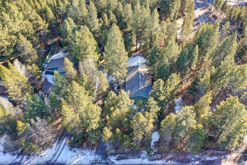17033 Spring River Road Bend, OR 97707 - Photo 13 of 20 Additional Photo