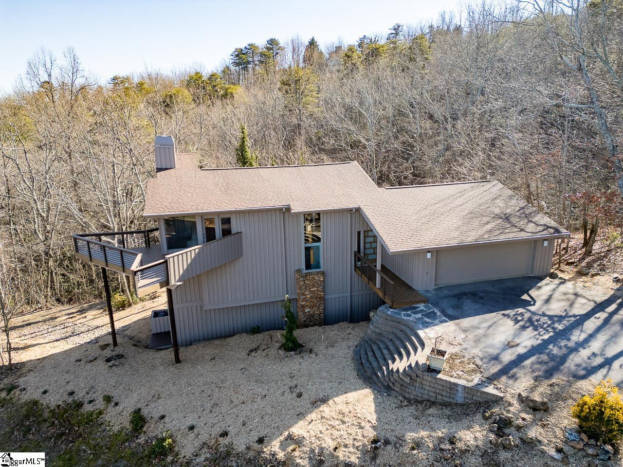 32 Old Altamont Ridge Road Greenville, SC 29609 - Photo 1 of 36