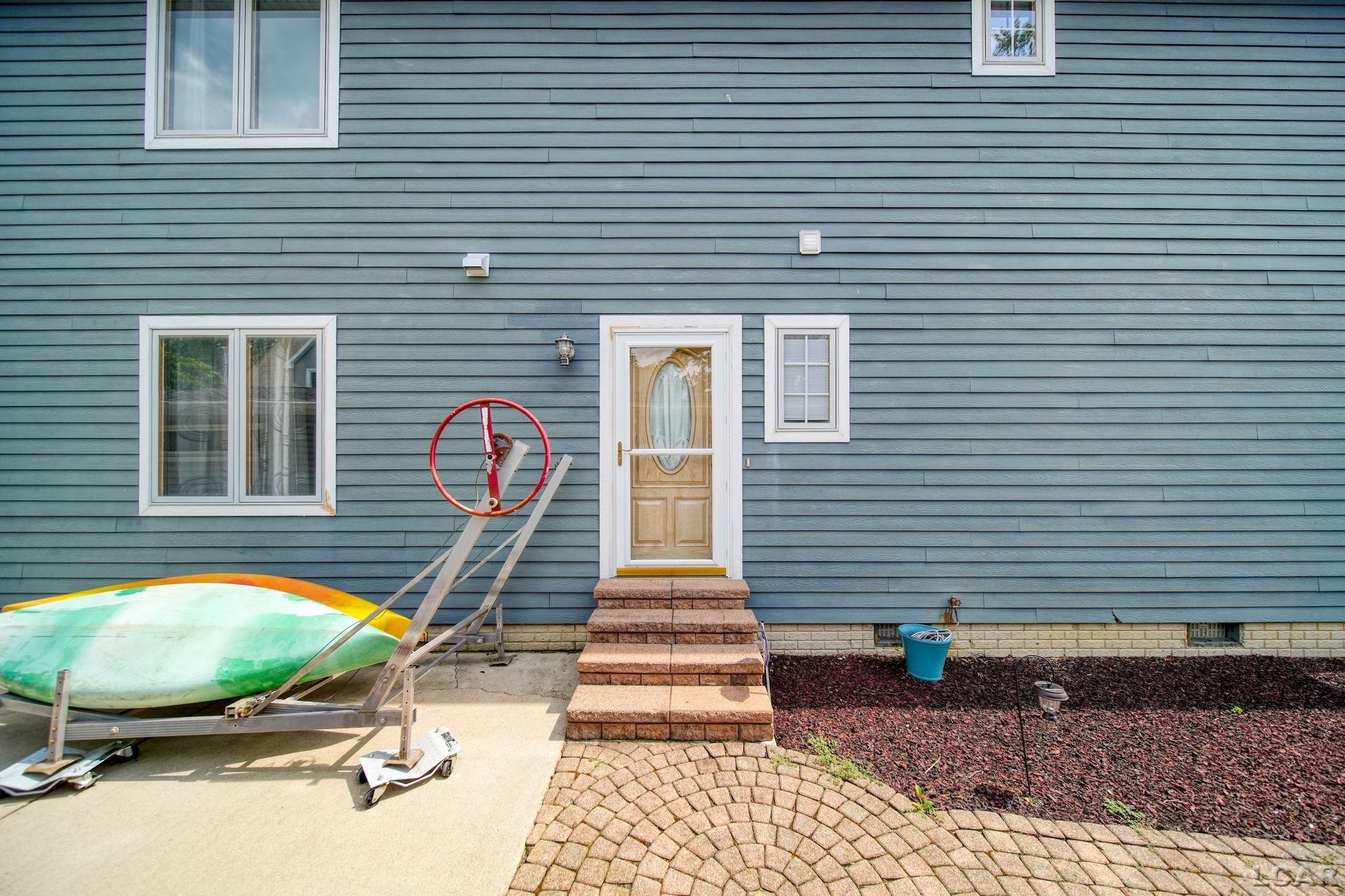 9254 Cherry Point Road Manitou Beach, MI 49253 - Photo 5 of 60 Gallery Image 5