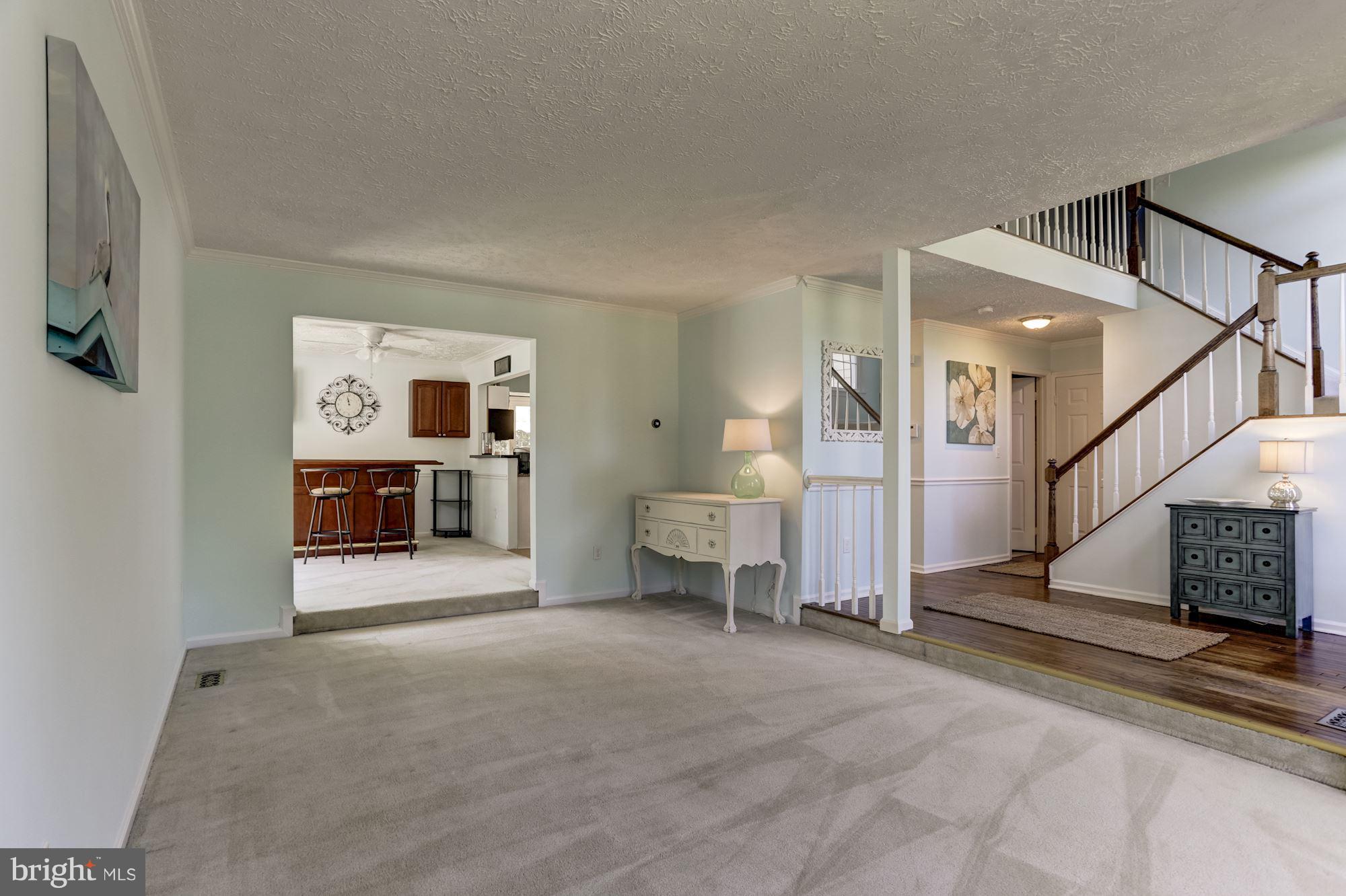 253 Cosworth Court Riva, MD 21140 - Photo 5 of 30 Living Room