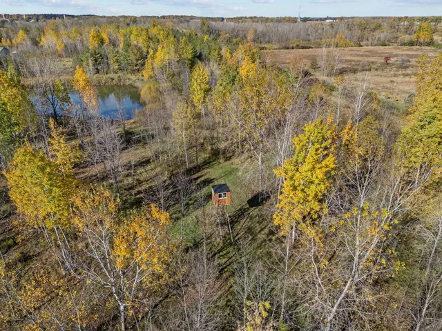 $425,000 | Krueger Road, Black Creek, WI 54106
