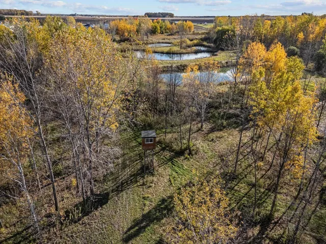 $425,000 | Krueger Road, Black Creek, WI 54106