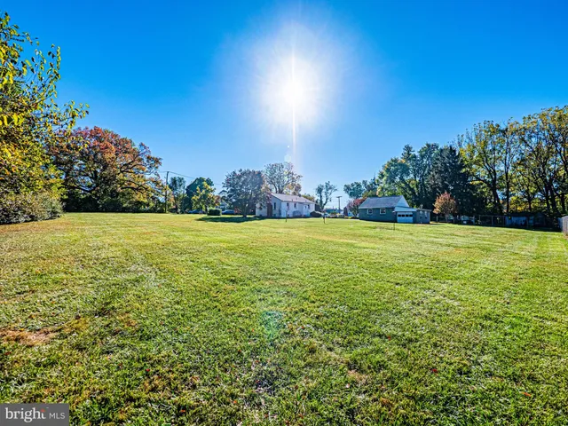 $175,000 | 17712 Woodwards Store Road, Gaithersburg, MD 20877