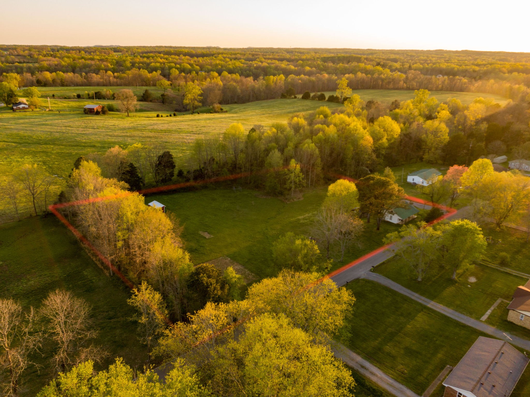 849 Jack Porter Road Lafayette, TN 37083 - Photo 3 of 56 a view of an ocean