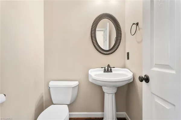 $490,000 | 7702 Sorrel Run Court, Summerfield, NC 27358