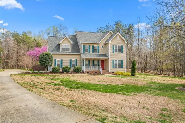 $490,000 | 7702 Sorrel Run Court, Summerfield, NC 27358