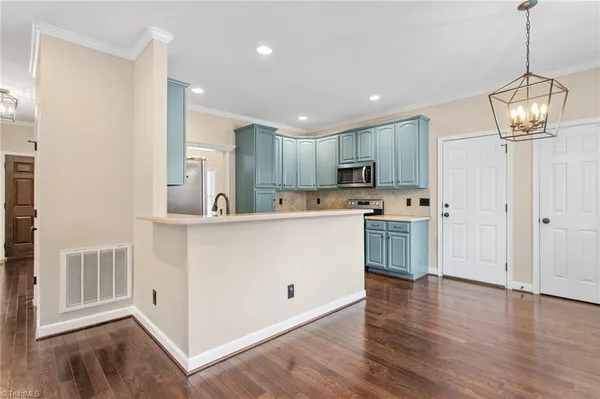 $490,000 | 7702 Sorrel Run Court, Summerfield, NC 27358