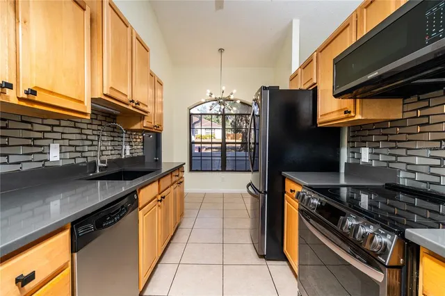 $240,000 | 4 Hickory Track Trace, Ocala, FL 34472