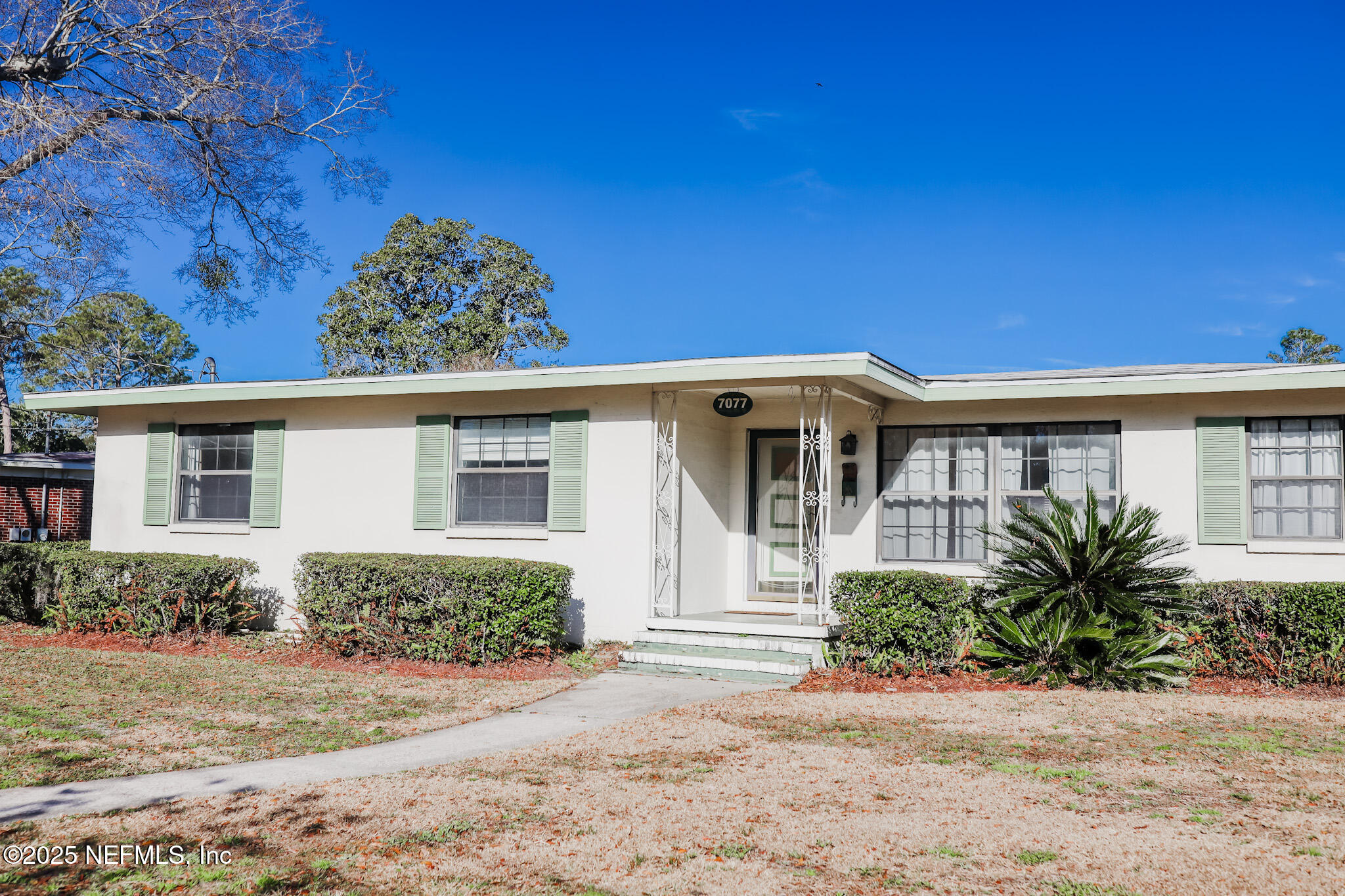 7077 Holiday Road North Jacksonville, FL 32216 - Photo 3 of 25 7077 Holiday #8