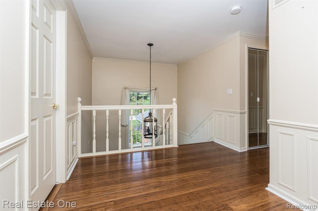 3460 Wedgewood Drive Rochester Hills, MI 48306 - Photo 23 of 47