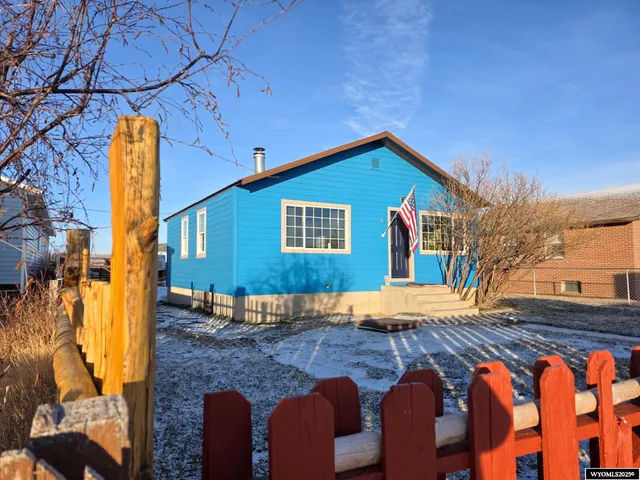$235,000 | 19 Taylor Avenue, Marbleton, WY 83113