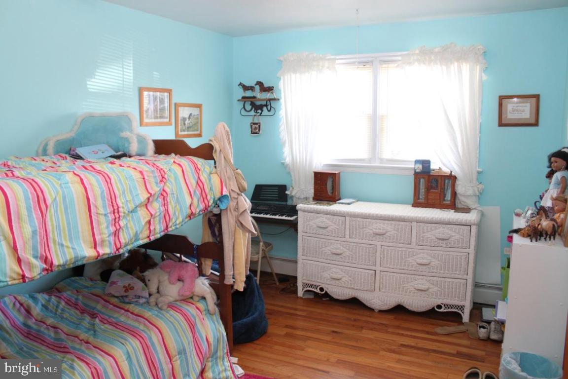1046 Central Manor Road Lancaster, PA 17603 - Photo 10 of 25 Gallery Image 10