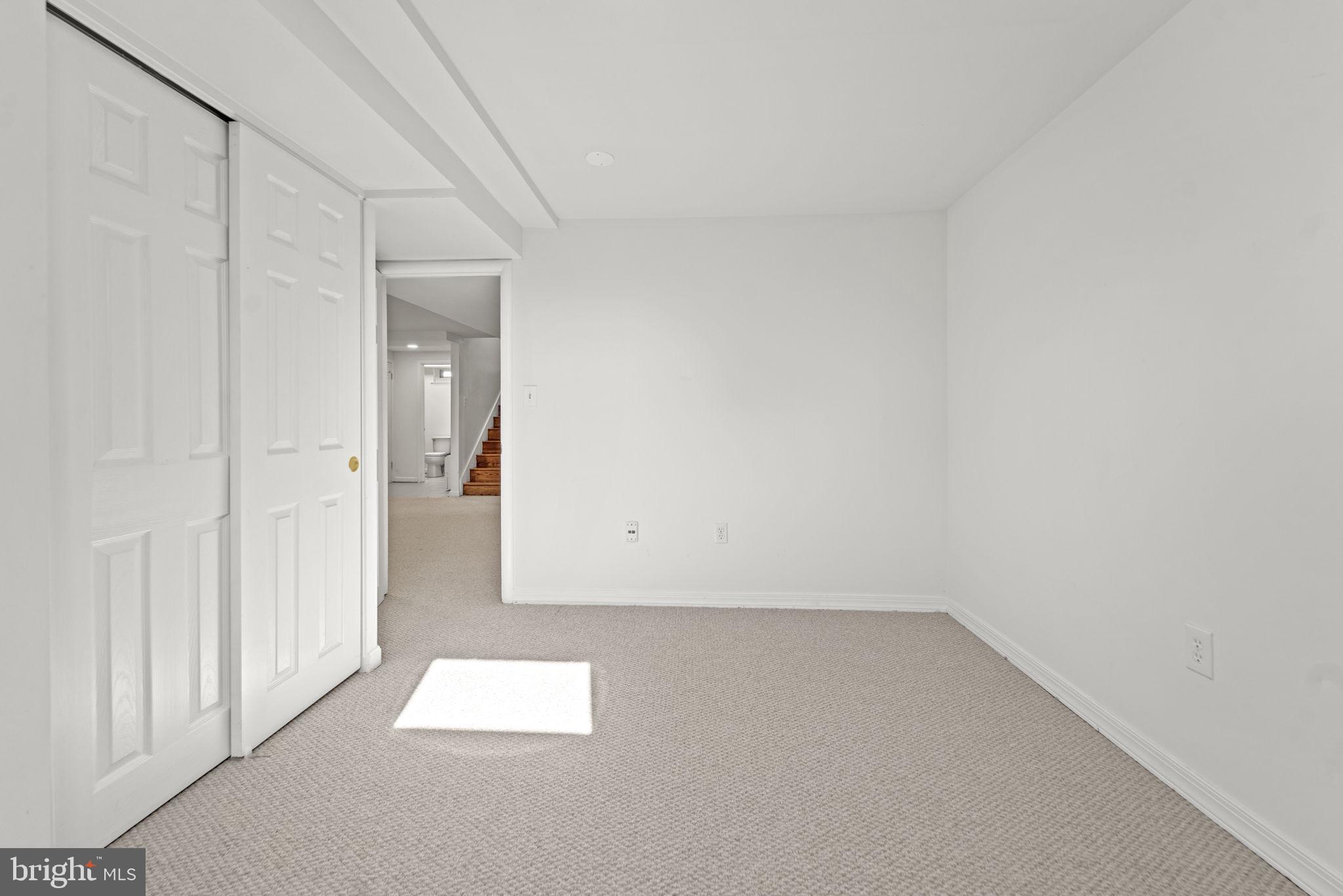 12118 Livingston Street Silver Spring, MD 20902 - Photo 32 of 42 Office/Den or bedroom #5