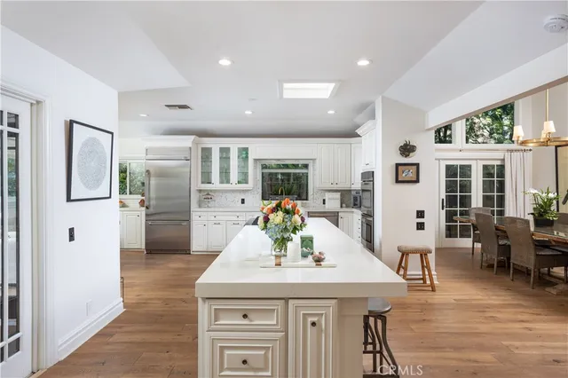 $5,120,000 | 1615 Port Charles Place, Newport Beach, CA 92660