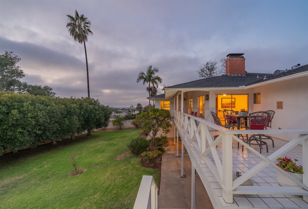 3425 Ridgecrest Drive Carlsbad, CA 92008 - Photo 23 of 24 Gallery Image 23