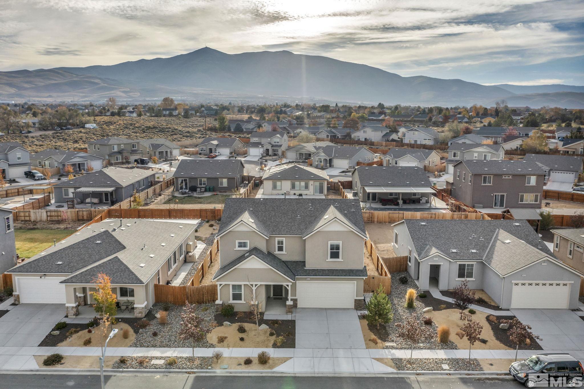 9429 Cape Drive Reno, NV 89506 - Photo 4 of 18 Photo 4