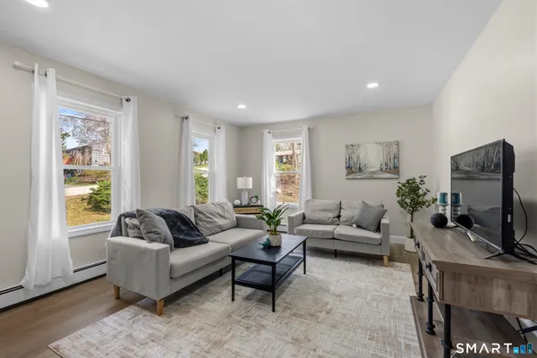 $3,250 | 3 Kenyon Road, Lisbon, CT 06351