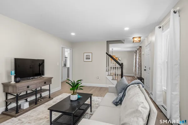 $3,250 | 3 Kenyon Road, Lisbon, CT 06351