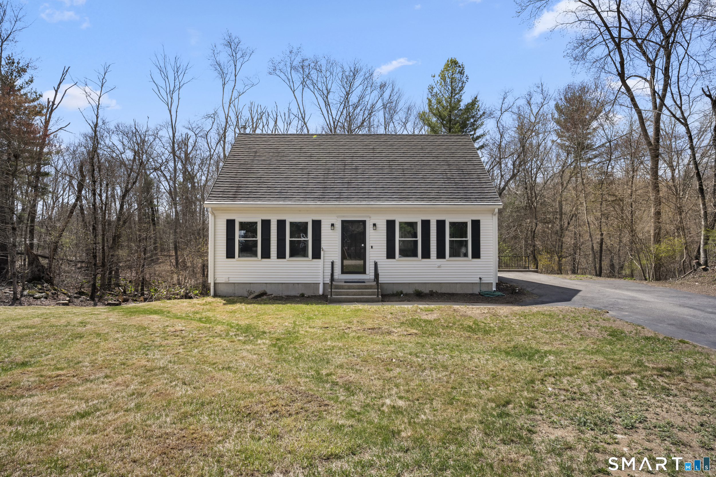 3 Kenyon Road Lisbon, CT 06351 - Photo 3 of 33