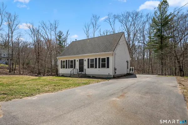 $3,250 | 3 Kenyon Road, Lisbon, CT 06351
