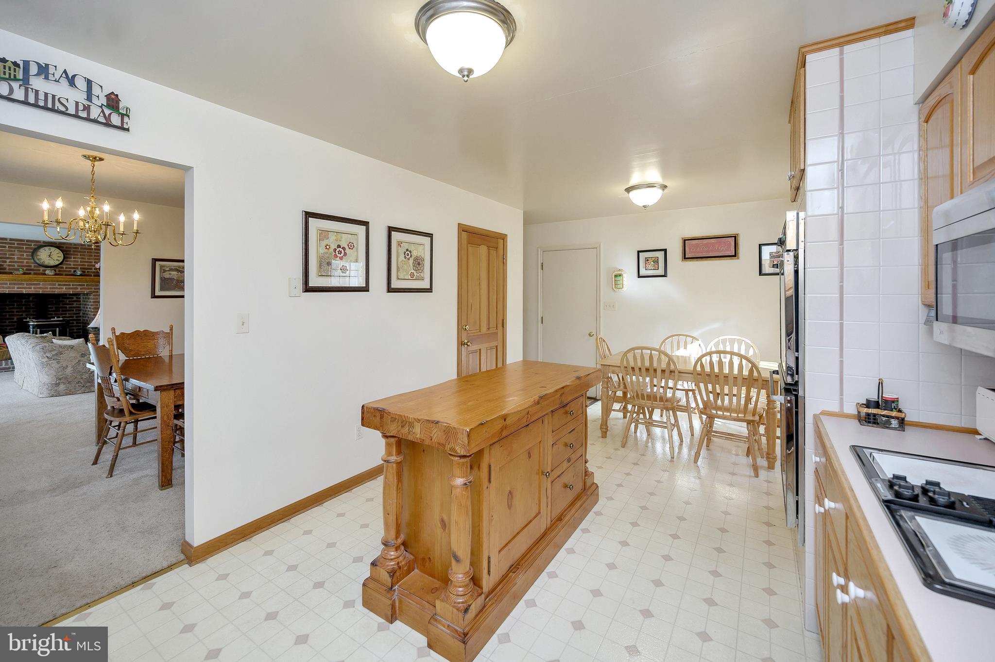 591 Douglas Road Mineral, VA 23117 - Photo 11 of 39 Gallery Image 11