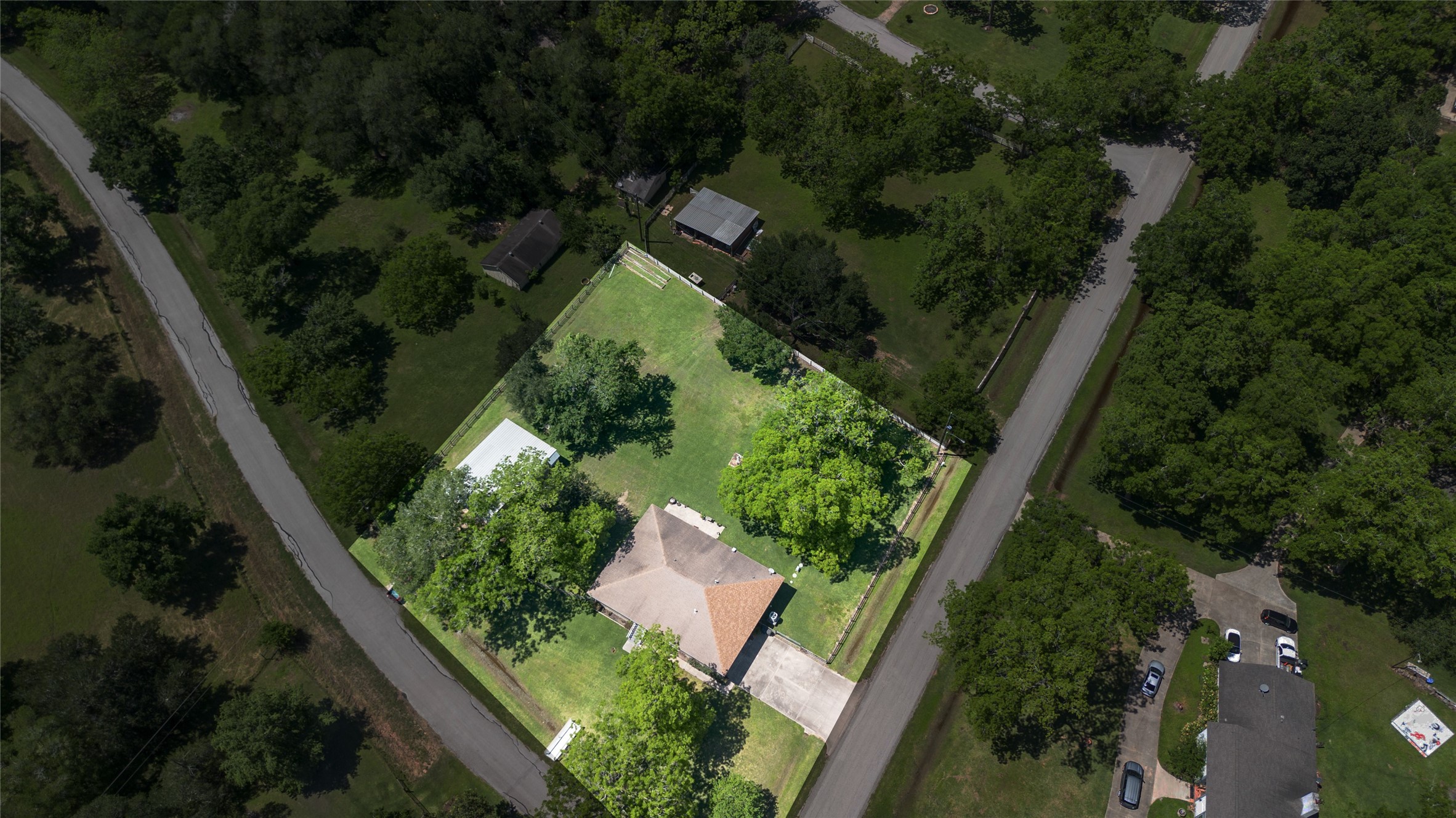 36606 Tejas Road Simonton, TX 77485 - Photo 33 of 35 an aerial view of a house