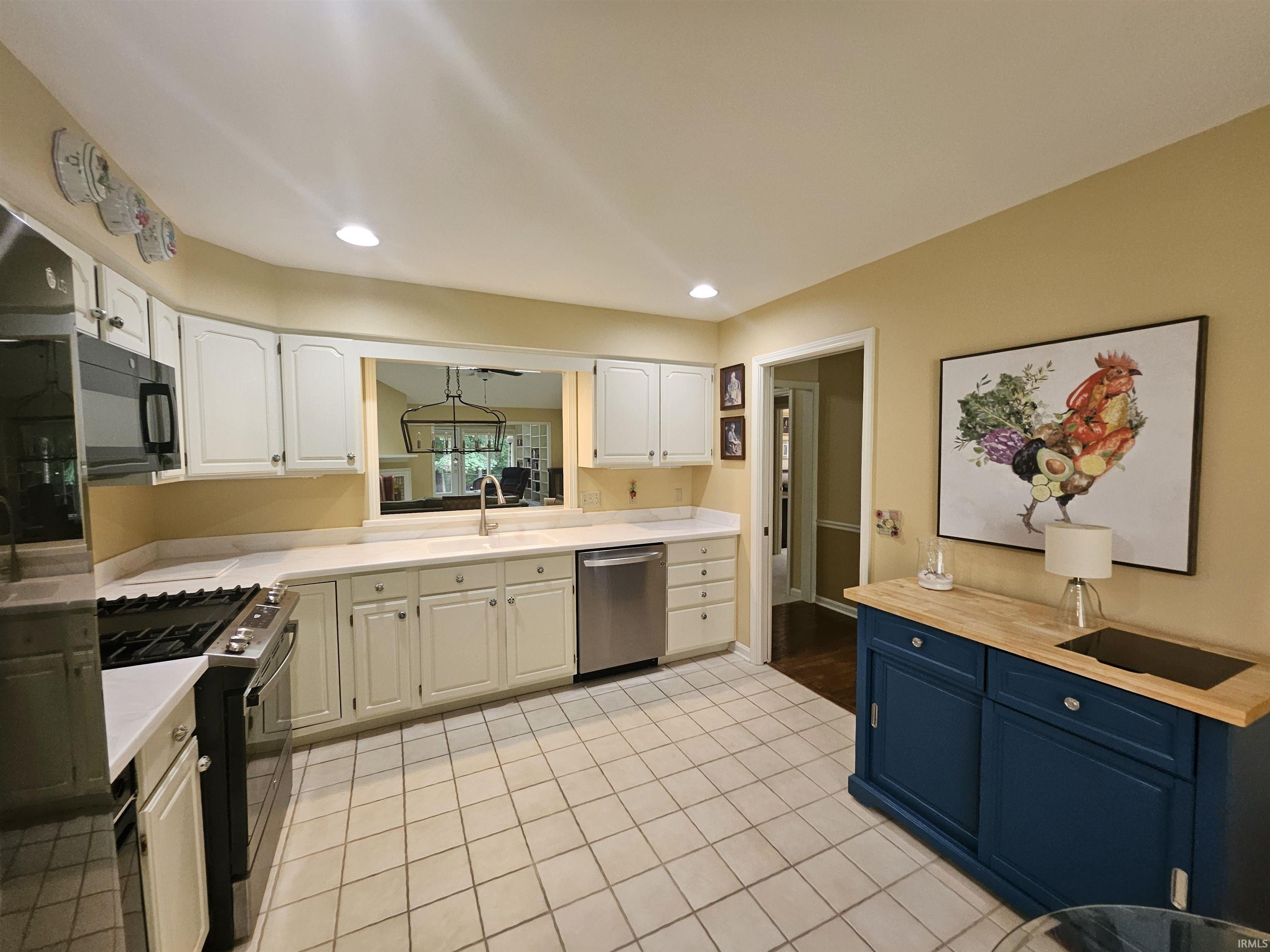 1322 Timberlake Road Evansville, IN 47710 - Photo 11 of 28