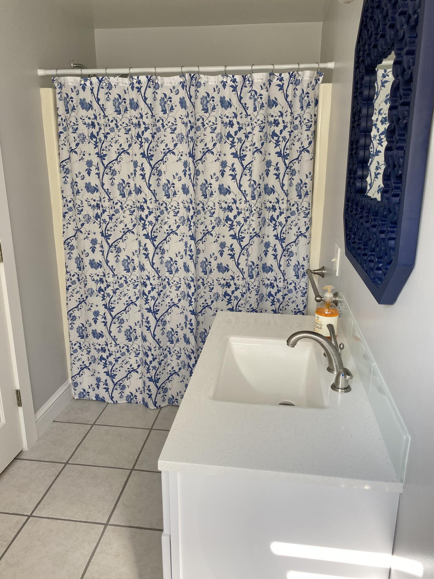2 Springbrook Way Rockport, ME 04856 - Photo 58 of 86 Apartment Bathroom