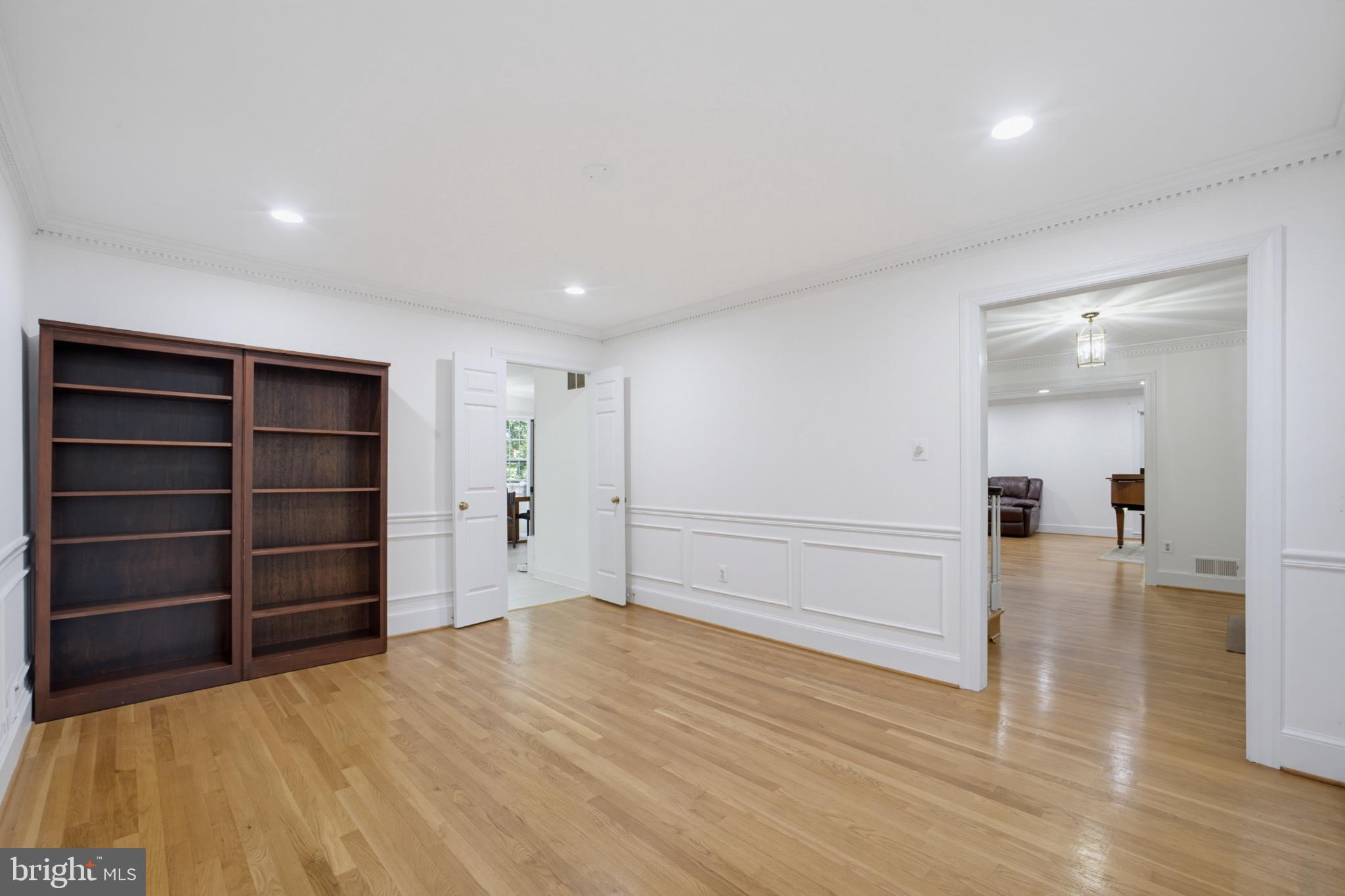 2018 Hunter Mill Road Vienna, VA 22181 - Photo 14 of 84 Dining Room