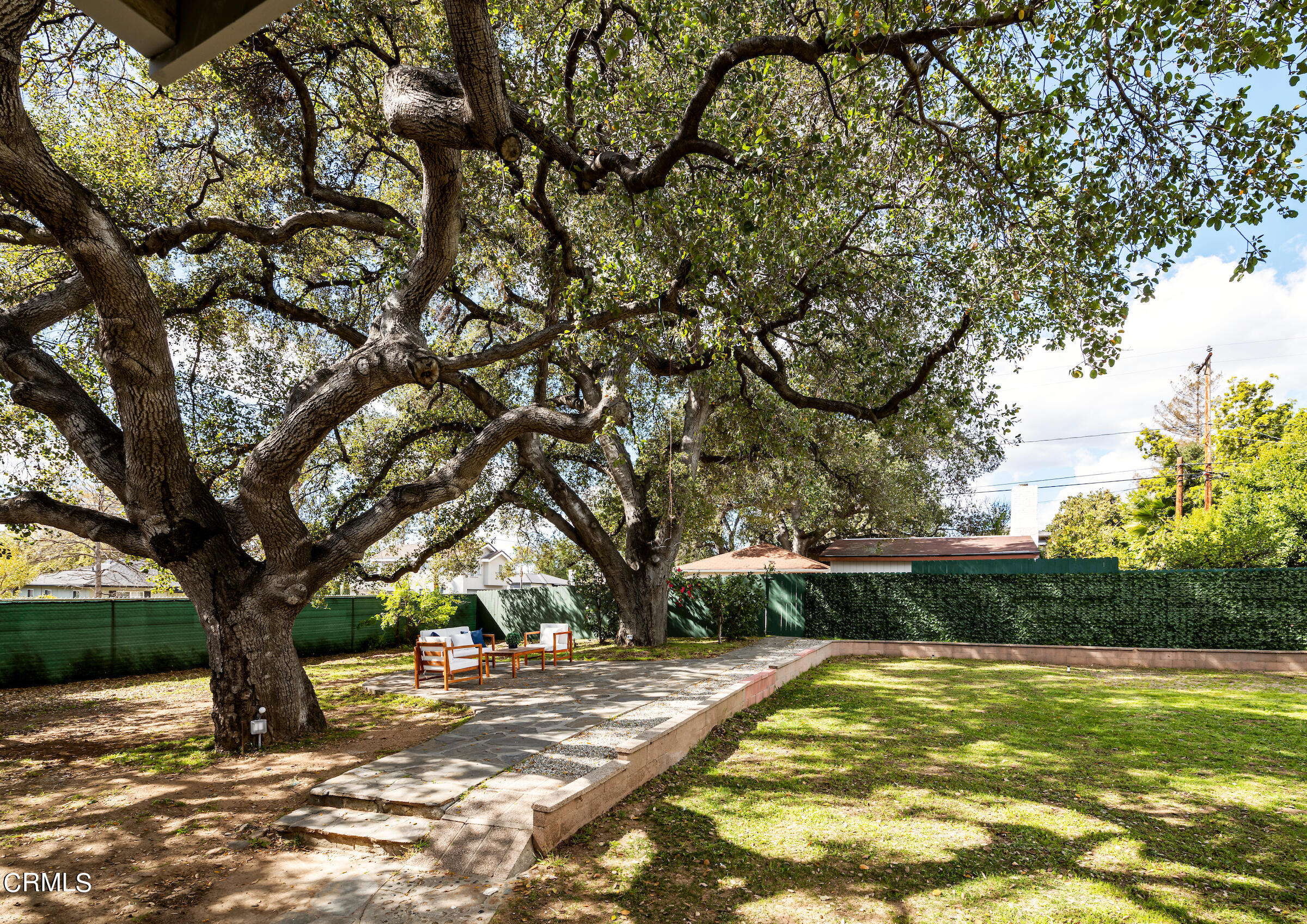 1673 Coolidge Avenue Altadena, CA 91001 - Photo 34 of 59 a view of a yard with plants and trees
