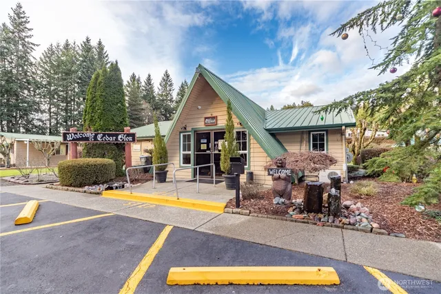 $169,900 | 16300 State Highway, Unit 50, Poulsbo, WA 98370