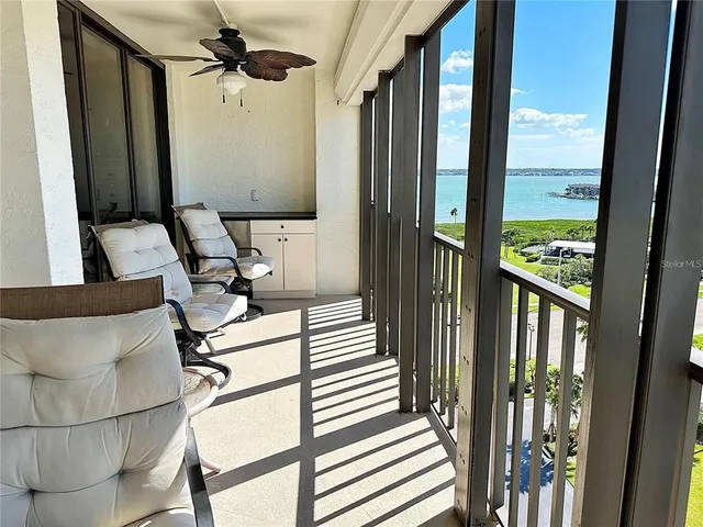 $3,800 | 1460 Gulf Boulevard, Unit 912, Clearwater Beach, FL 33767