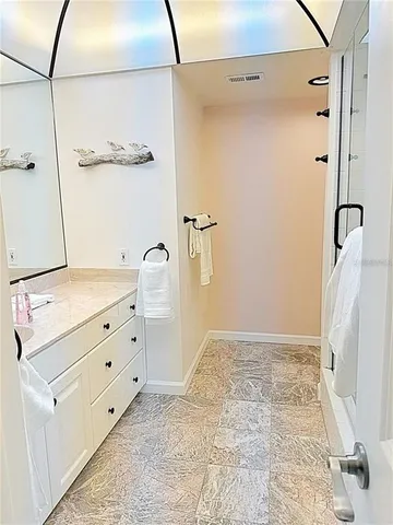 $3,800 | 1460 Gulf Boulevard, Unit 912, Clearwater Beach, FL 33767