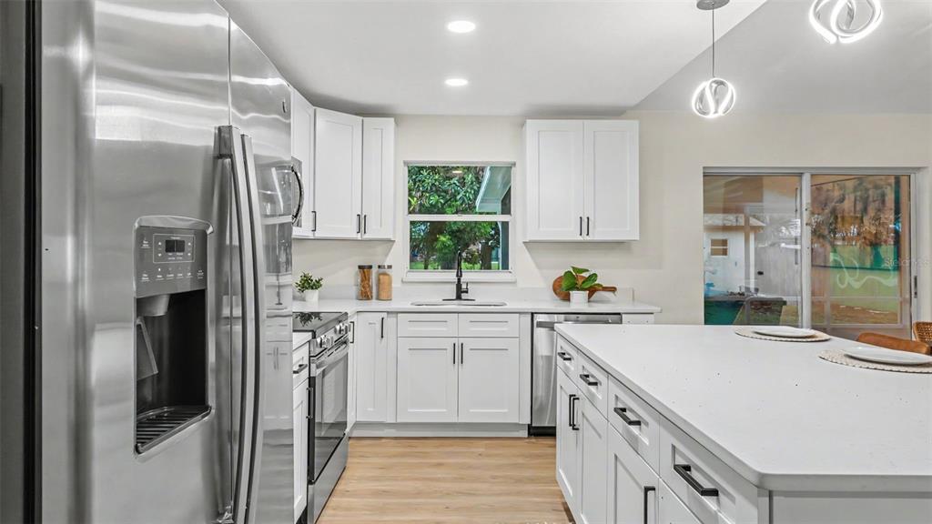 3633 Wayne Road Lakeland, FL 33810 - Photo 8 of 24