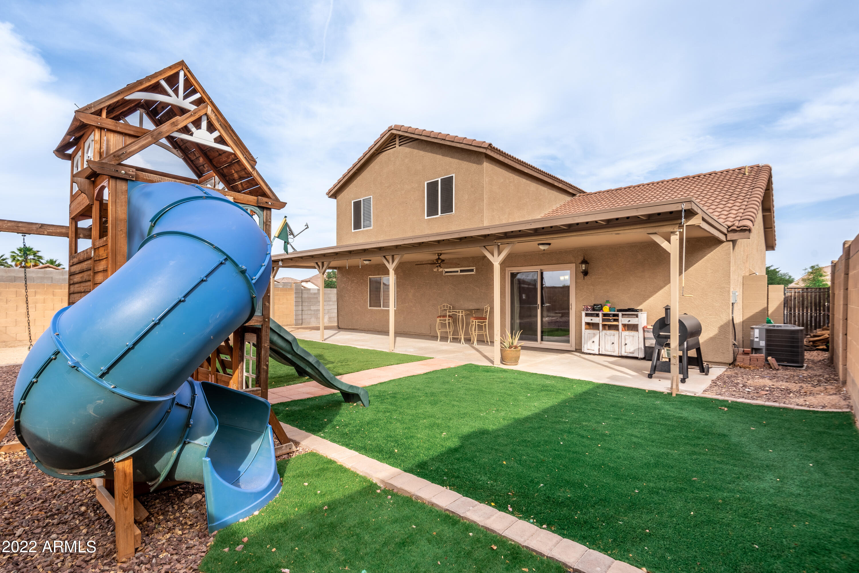 12502 West Larkspur Road El Mirage, AZ 85335 - Photo 9 of 31