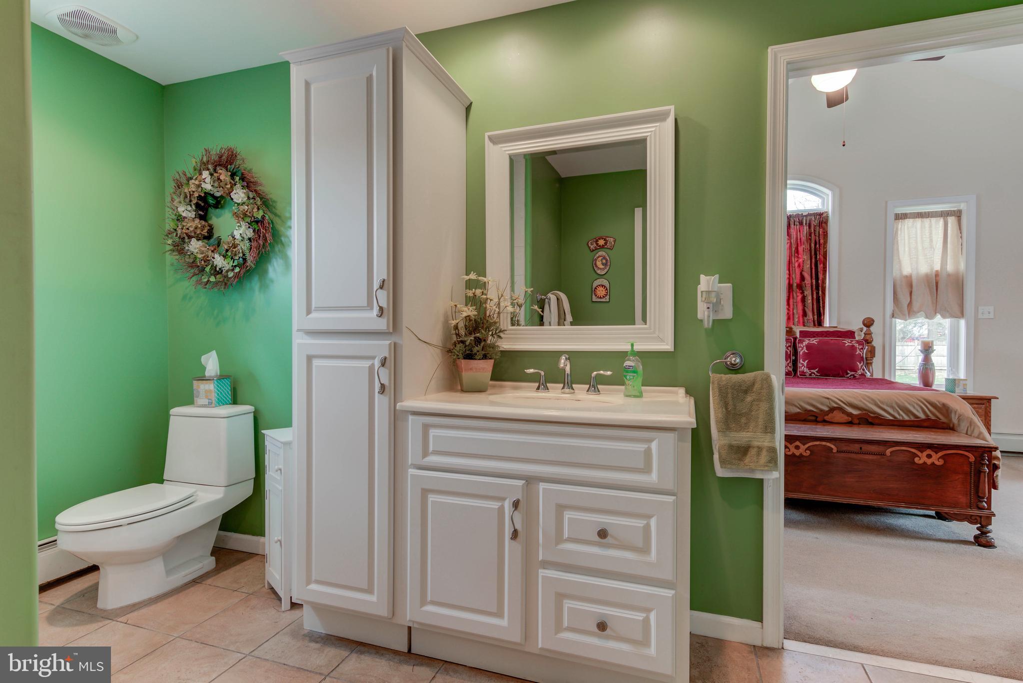 611 Oakbourne Road West Chester, PA 19382 - Photo 39 of 47 Gallery Image 39