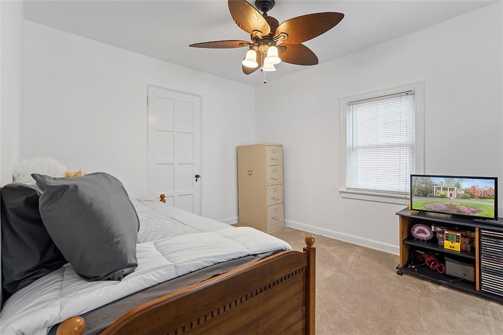 1326 Washington Road Pittsburgh, PA 15228 - Photo 20 of 25 Gallery Image 20