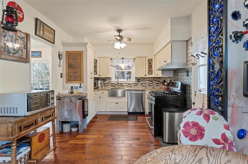 1326 Washington Road Pittsburgh, PA 15228 - Photo 8 of 25 Gallery Image 8