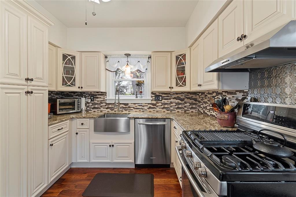 1326 Washington Road Pittsburgh, PA 15228 - Photo 9 of 25 Gallery Image 9
