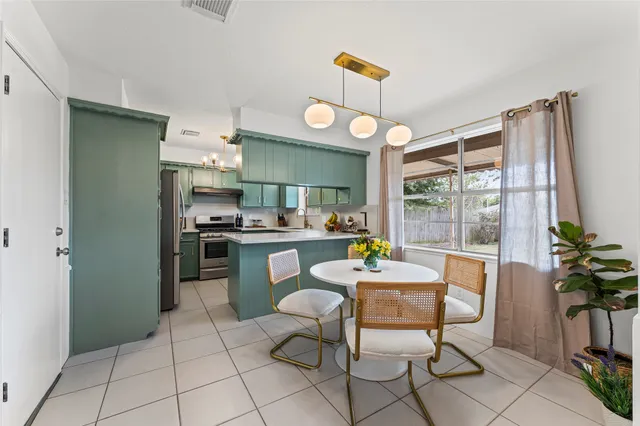 $264,900 | 4304 Fairway Street, Pasadena, TX 77505