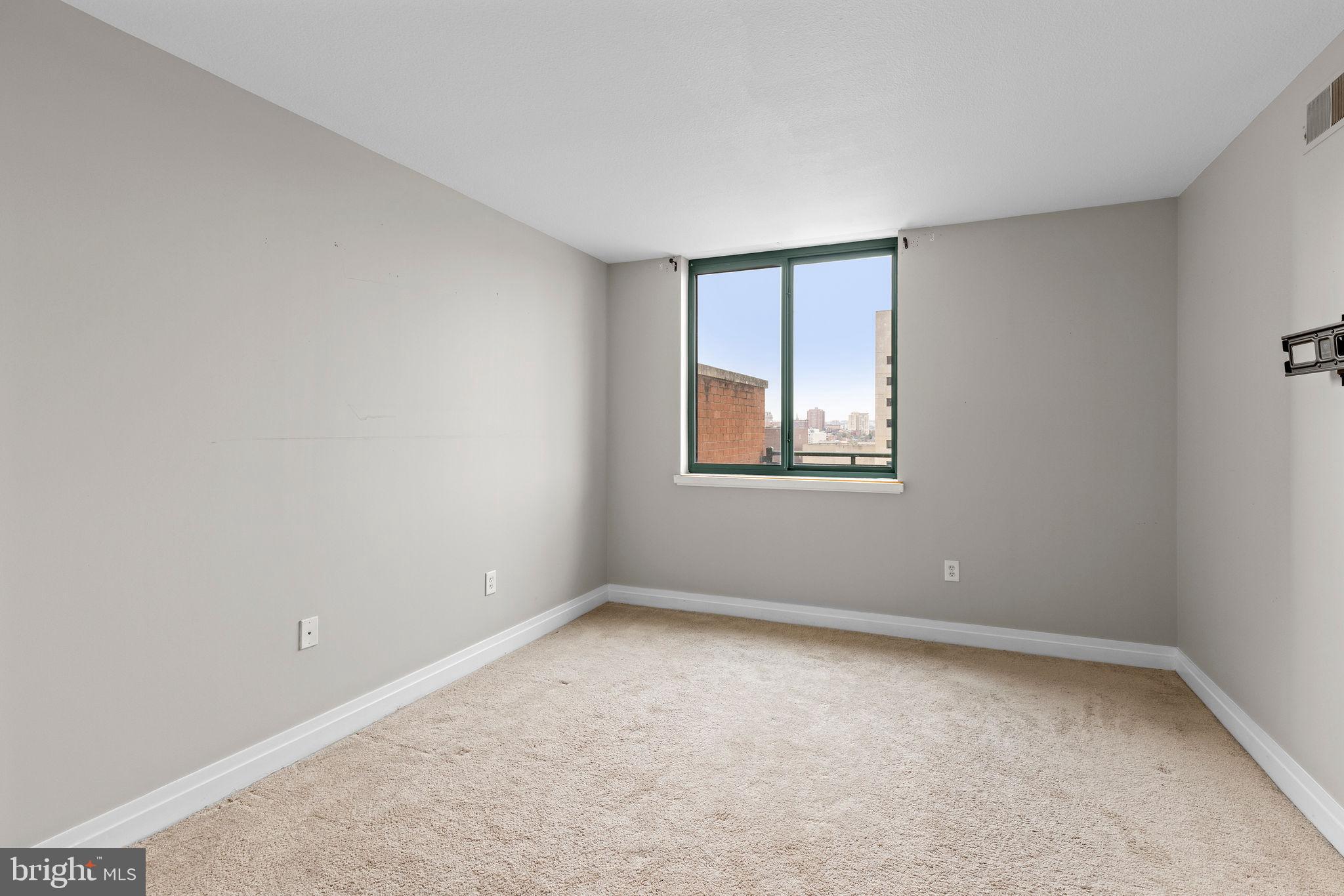 414 Water Street, Unit 1109 Baltimore, MD 21202 - Photo 14 of 33