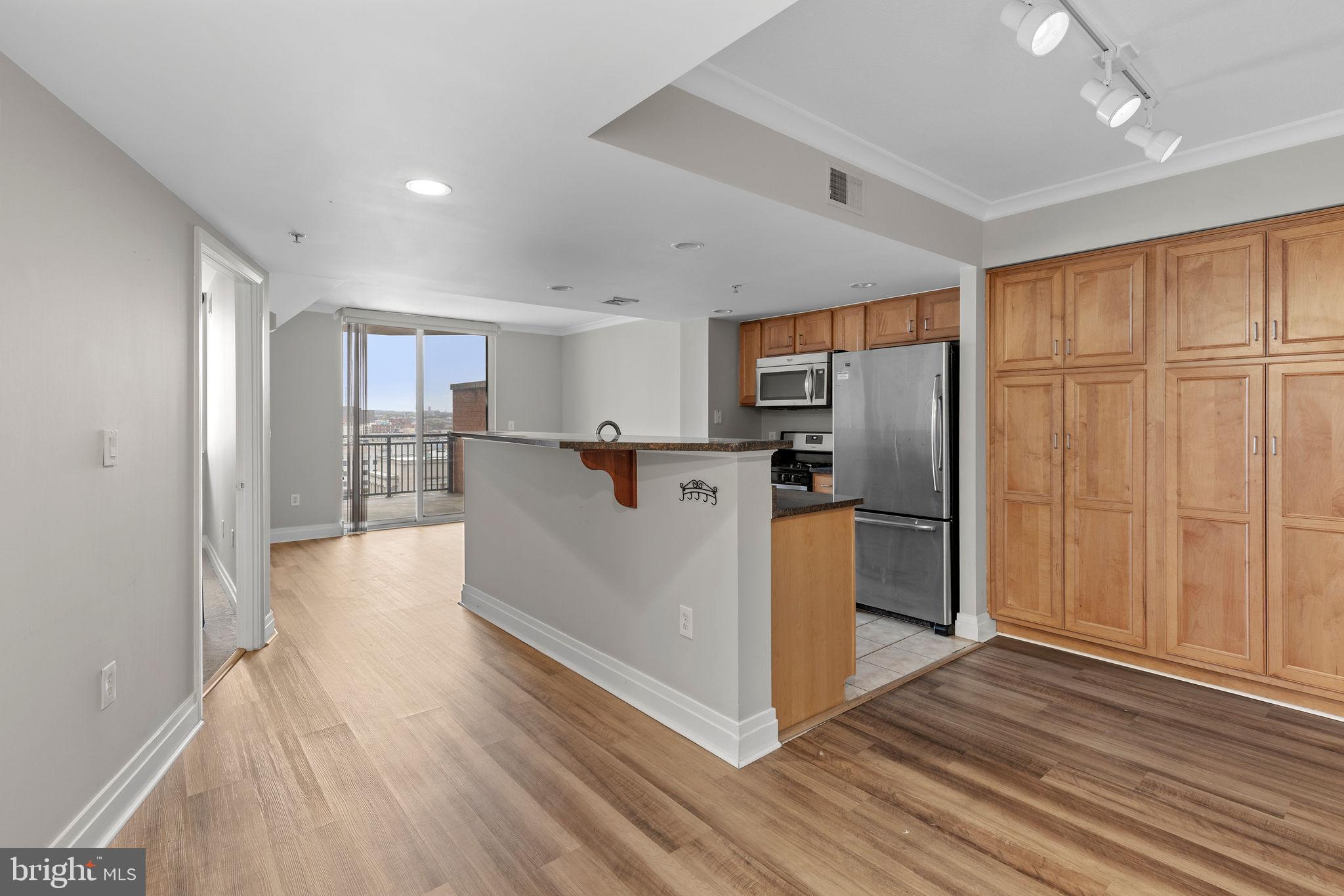 414 Water Street, Unit 1109 Baltimore, MD 21202 - Photo 7 of 33