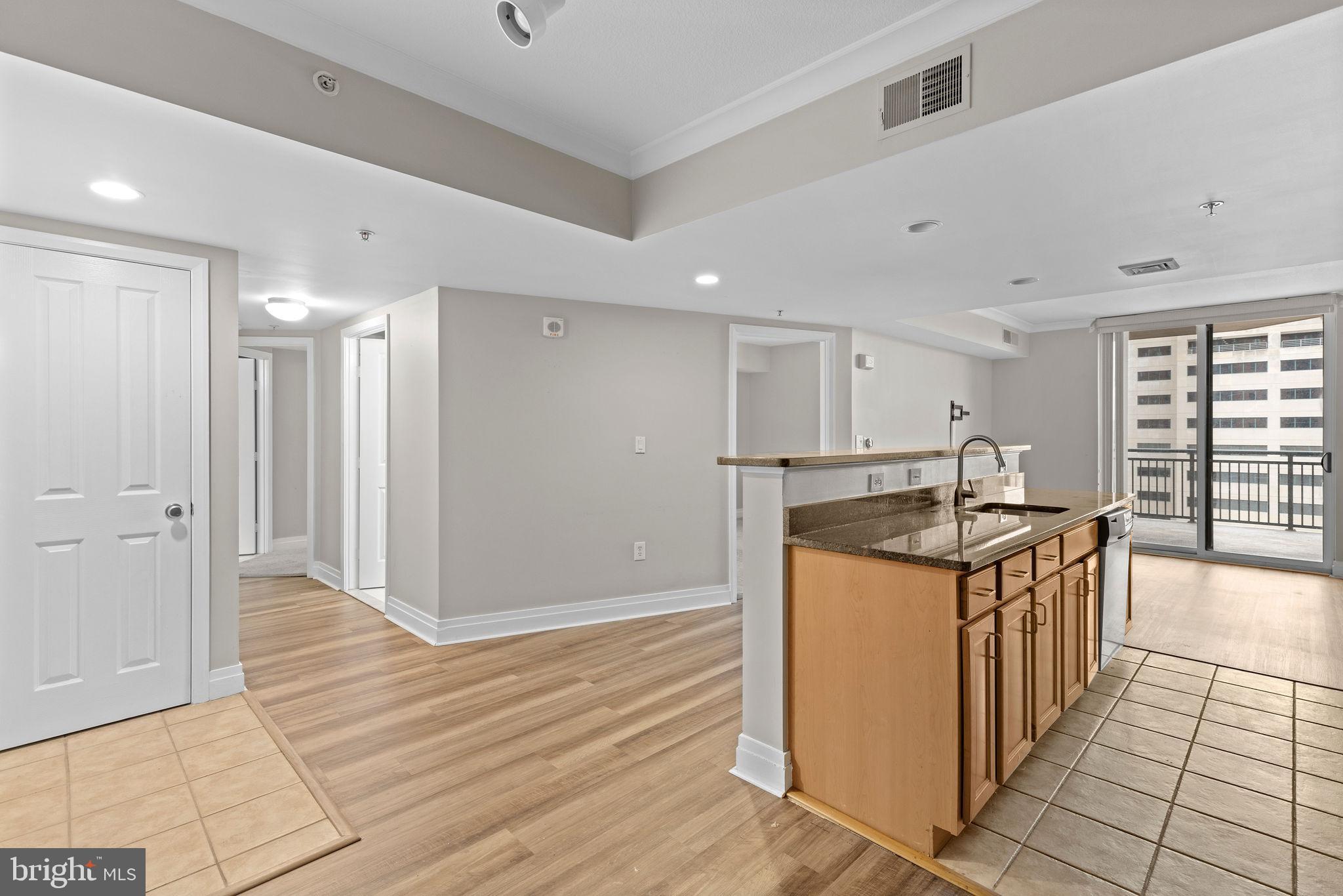 414 Water Street, Unit 1109 Baltimore, MD 21202 - Photo 8 of 33