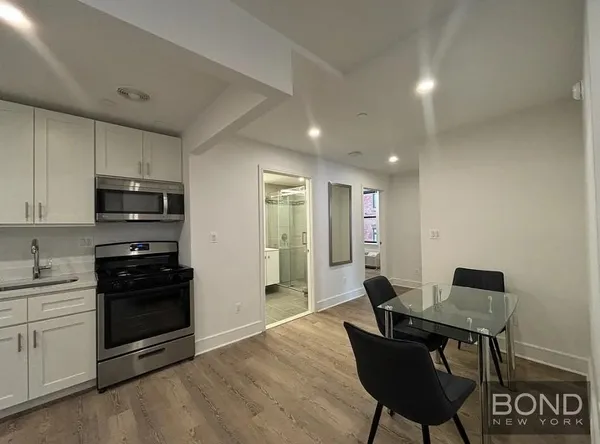 $5,495 | 45 West 81st Street, Unit 11I | Upper West Side