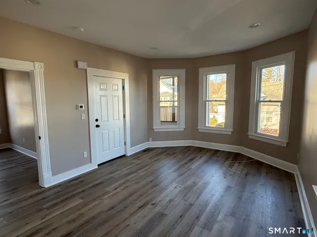 $1,750 | 24 Breckenridge Avenue, Meriden, CT 06450