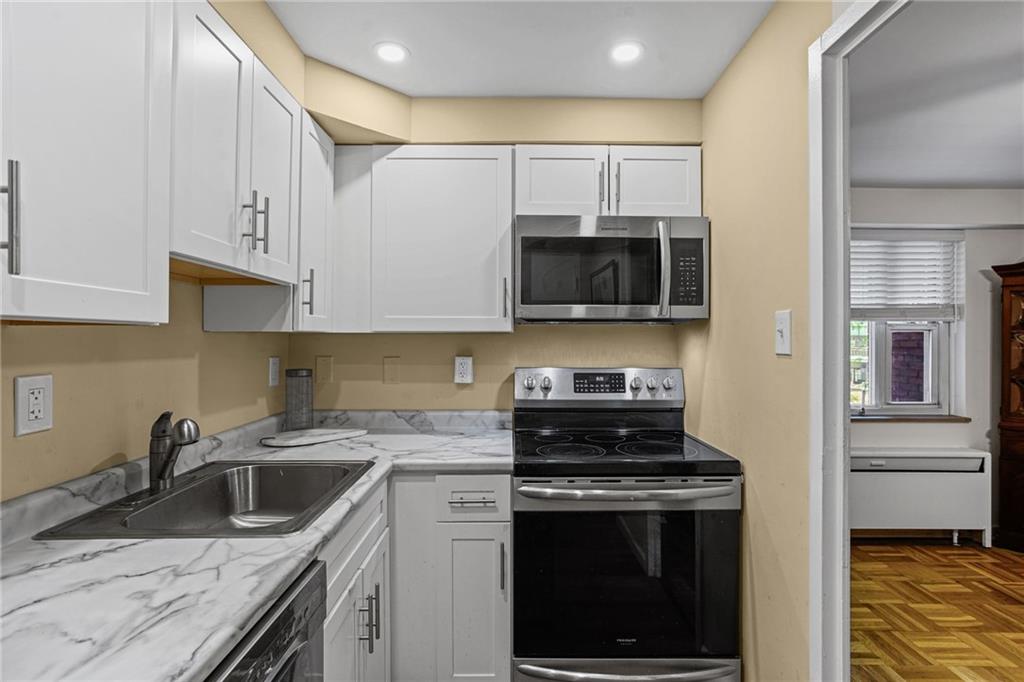 4601 Fifth Avenue, Unit 221 Pittsburgh, PA 15213 - Photo 18 of 44