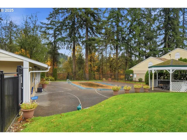 $259,500 | 13216 Northeast Salmon Creek Avenue, Unit A4, Vancouver, WA 98686