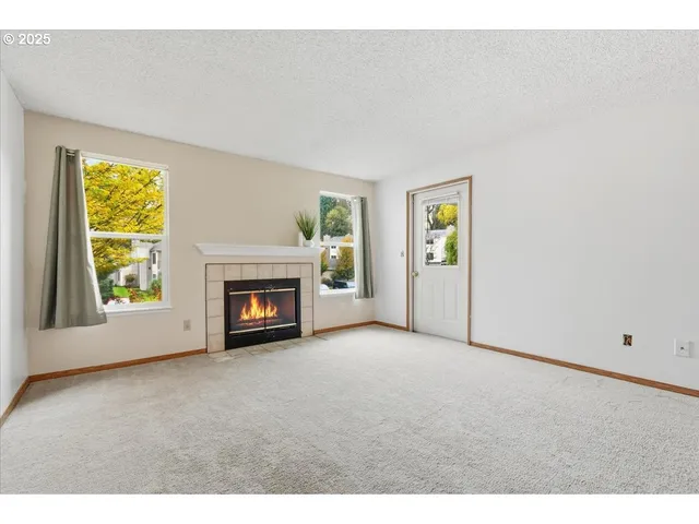 $259,500 | 13216 Northeast Salmon Creek Avenue, Unit A4, Vancouver, WA 98686