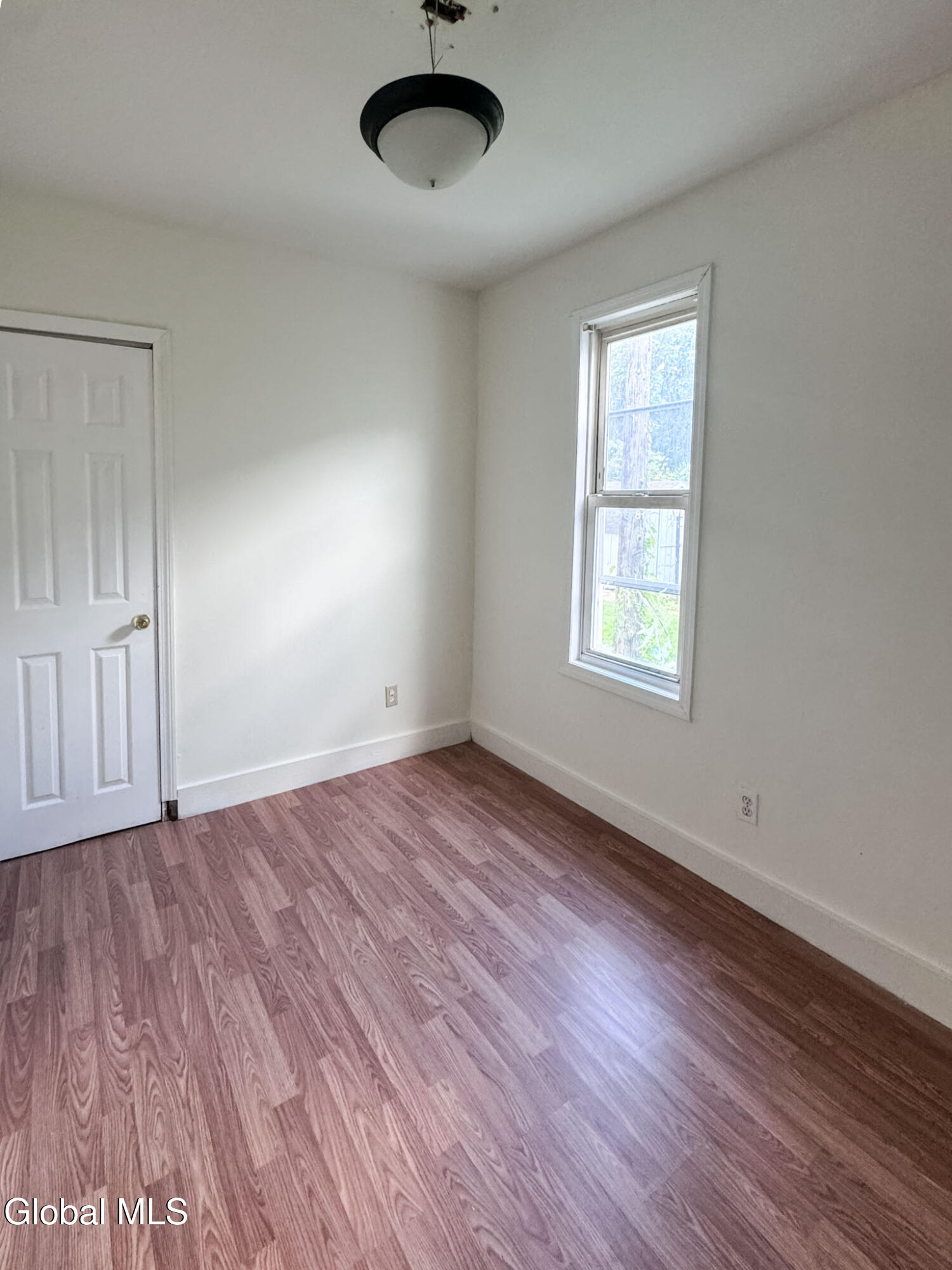 918 Bridge Street Schenectady, NY 12303 - Photo 11 of 25 NON LOGO-21