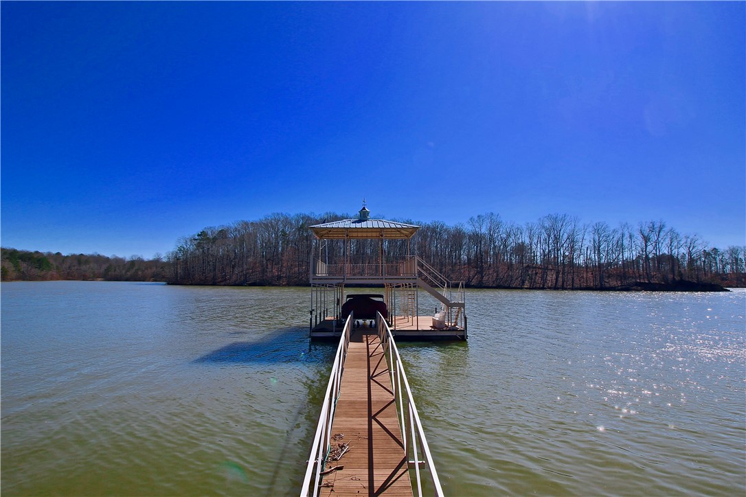 425 Cleveland Ferry Road Fair Play, SC 29643 - Photo 2 of 27 Gallery Image 2